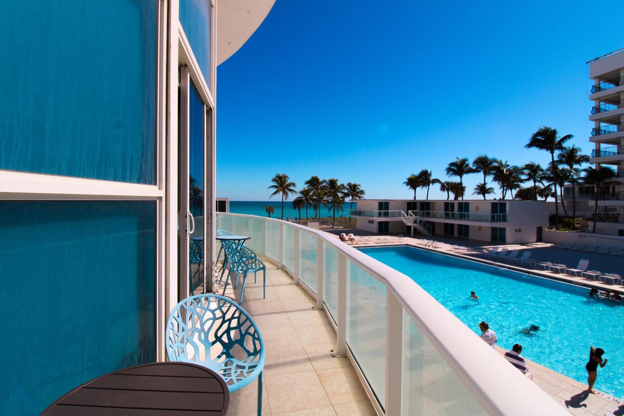 Castle L5 Oceanview Double-Loft With Pool, Beach Access, Tennis, Free Parking! Villa Miami Beach Kültér fotó